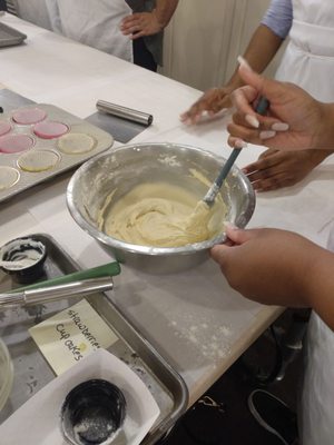 Sur La Table by null