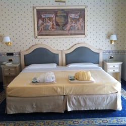 Hotel Bristol Buja