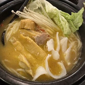 Ji Bei Chuan - #1 R1. Supreme Fish Maw Chicken Soup Rice Noodles - Chinese Near Me - New York, New York Ji Bei Chuan - #1 R1. Supreme Fish Maw Chicken Soup Rice Noodles - Chinese Near Me - New York, New York