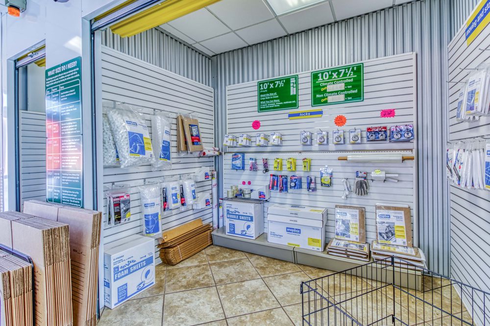 SNAPBOX SELF STORAGE - Updated February 2026 - 11 Photos - 5700 W 10th ...