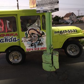 Taqueria La Vida - Easy to find... just look for the lime green Jeep. - Mexican Near Me - Santa Ana, California