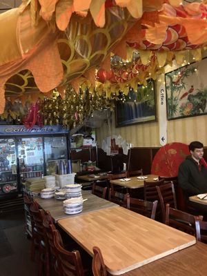 Mission Chinese Food by null