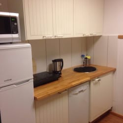 Warum-ins-Hotel - Küche II mit Kaffeemaschine und sogar eine Spülmaschine!