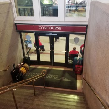 Amtrak Metropolitan Lounge - Entrance/exit. Wheelchair lift available. - Lounges Near Me - Boston, Massachusetts Amtrak Metropolitan Lounge - Entrance/exit. Wheelchair lift available. - Lounges Near Me - Boston, Massachusetts