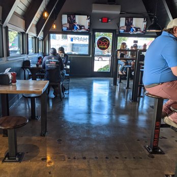 Dog Haus - Dinning room - Burgers Near Me - Northridge, California Dog Haus - Dinning room - Burgers Near Me - Northridge, California
