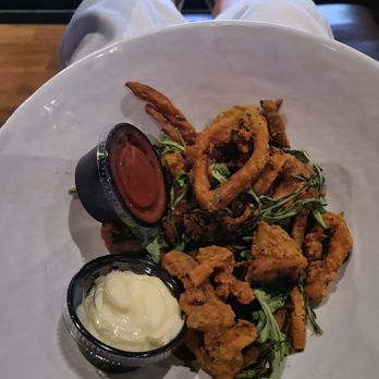 MOVIEHOUSE EATERY Updated November 2024 254 Photos 358 Reviews