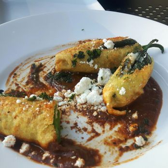Los Lobos - Jalapeños relleno - Mexican Near Me - London, Ontario