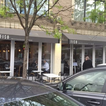 Fish Restaurant + Bar - Cute spot with a good size patio with about 8 tables - New American Near Me - Stamford, Connecticut