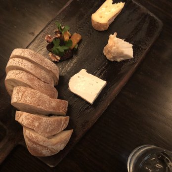 AOC - Cheese platter with 3 cheeses - Cocktail Bars Near Me - Los Angeles, California AOC - Cheese platter with 3 cheeses - Cocktail Bars Near Me - Los Angeles, California