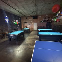 Club South - Pool tables and Ping pong