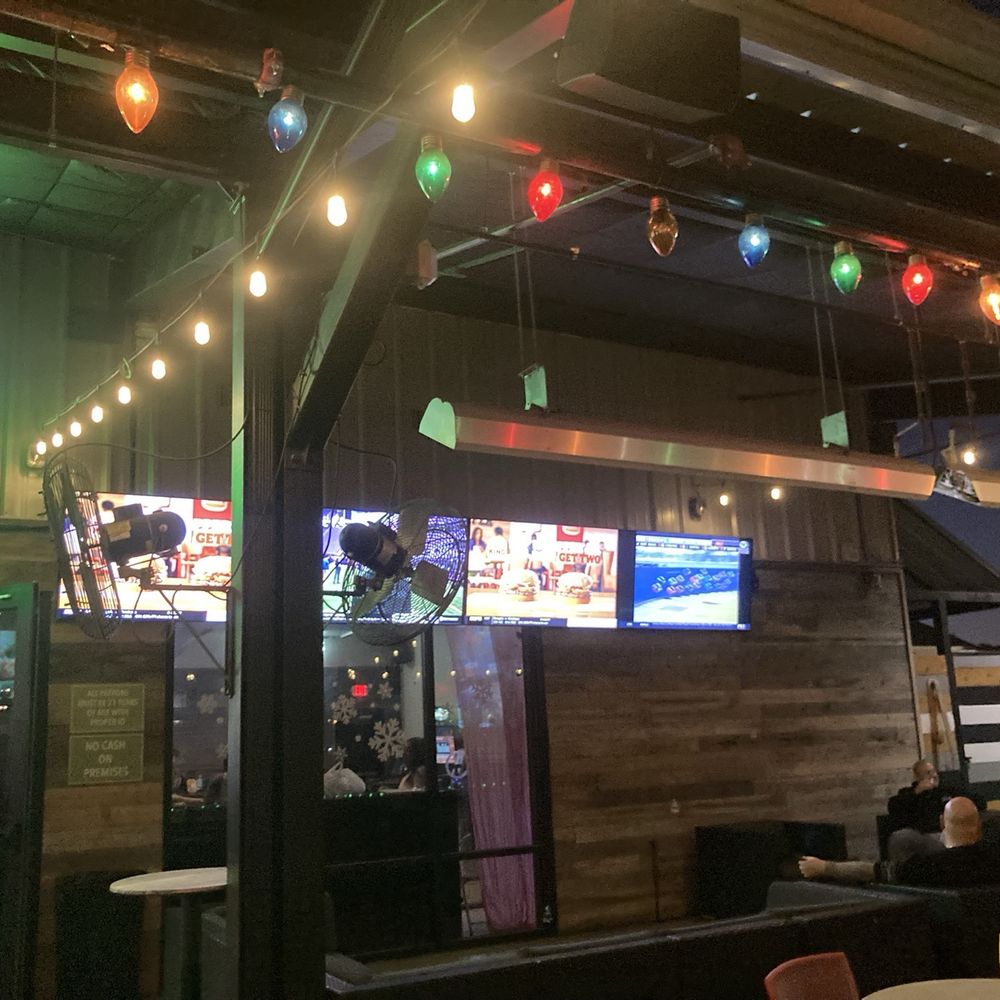 Mcintyre's Southtown - Sports Bars Near Me - San Antonio, Texas