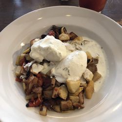 Binnekill Tavern - Pork belly and artichoke hash!!! So good!