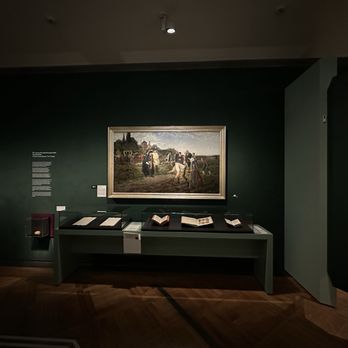 Deutsches Historisches Museum - Museums Near Me - Berlin, BE