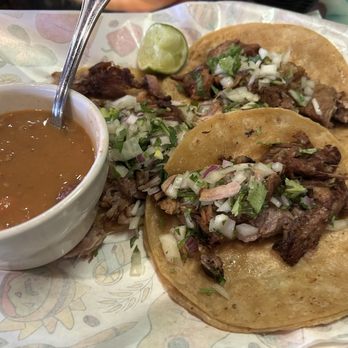 Daniel's Little Mexico - 3 carnitas street tacos and beans - Mexican Near Me - Louisville, Kentucky