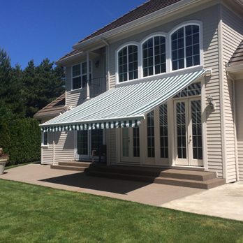 Valley Awning Care - Retractable patio awning. - Awnings Near Me Valley Awning Care - Retractable patio awning. - Awnings Near Me