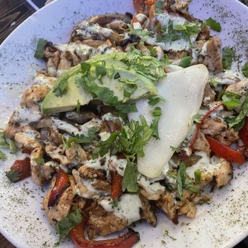 Arepitas - The parillito bowl. I substituted extra chicken for the steak. - Venezuelan Near Me - Round Rock, Texas Arepitas - The parillito bowl. I substituted extra chicken for the steak. - Venezuelan Near Me - Round Rock, Texas