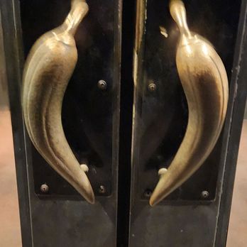 Chili's - Cuuute!! The door handles are little chiles!! - American Near Me - Murrieta, California