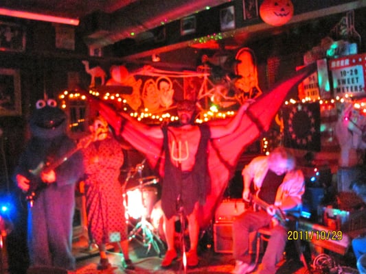 Parkview Nite Club by null