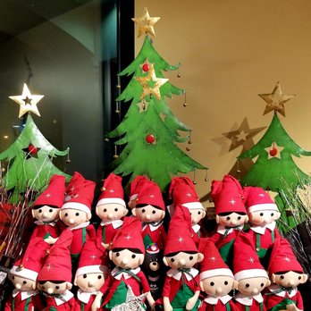 Safeway - Bandabi says he has a Santa cap too -- he can sneak in!! Hehe :D :D :D - Grocery Near Me - Honolulu, Hawaii Safeway - Bandabi says he has a Santa cap too -- he can sneak in!! Hehe :D :D :D - Grocery Near Me - Honolulu, Hawaii