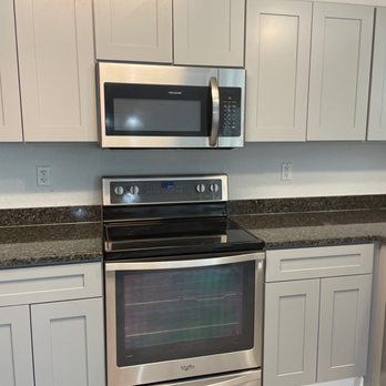 Universal Granite - The beautiful countertops they installed perfectly and promptly. Don't wait weeks. These guys are prompt - General Contractors Near Me - San Antonio, Texas