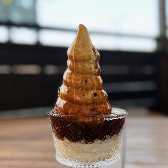 Angler - Sundae w/ warm salted caramel sauce, cocoa nibs ($17) - Seafood Near Me - San Francisco, California