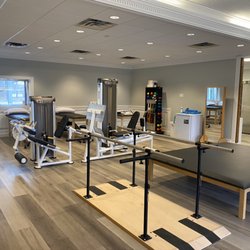 Shore Points Physical Therapy - Therapy gym