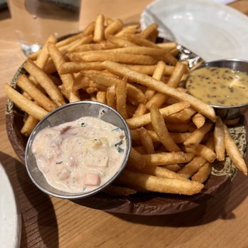 Ippudo Cupertino - Fries with mayo and honey mustard - Ramen Near Me - Cupertino, California Ippudo Cupertino - Fries with mayo and honey mustard - Ramen Near Me - Cupertino, California