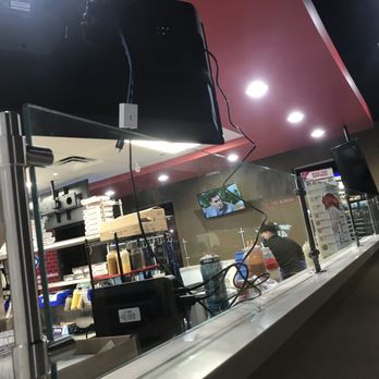 Domino's Pizza - No mask female on the far left - Pizza Near Me - Grand Terrace, California Domino's Pizza - No mask female on the far left - Pizza Near Me - Grand Terrace, California