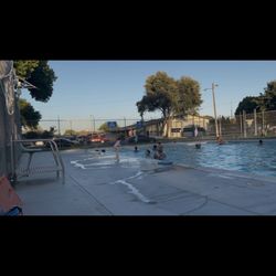Lincoln Pool