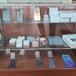 Star Wireless & Smokeshop