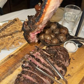 Smith & Wollensky - Chicago - Steakhouses Near Me - Chicago, Illinois
