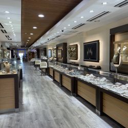 Beverly's - Beverly's Fine Jewelry