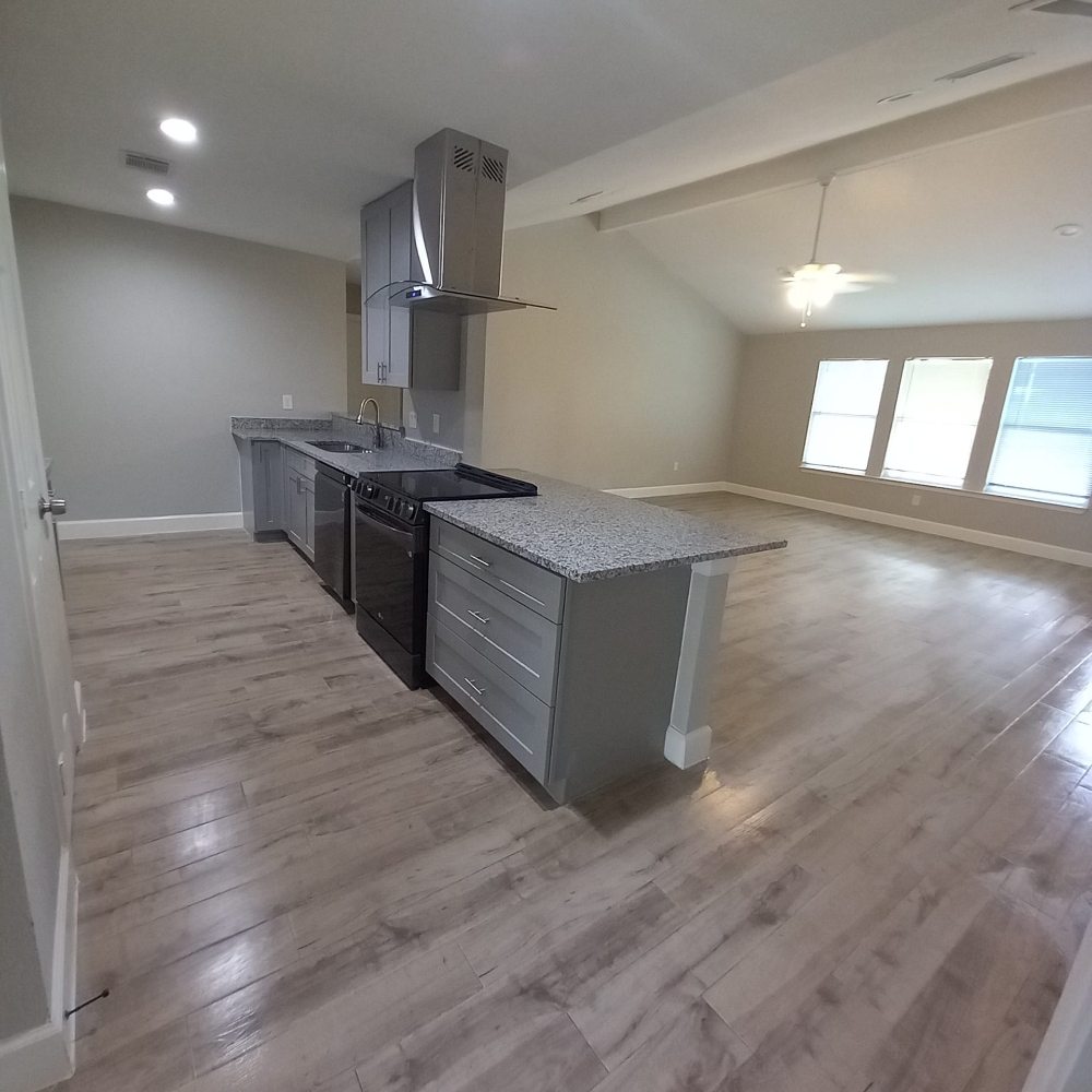 Slide of Home & Roofing Expert