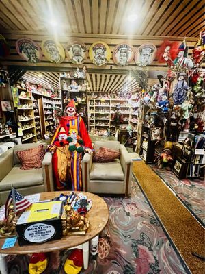 World-Famous The Clown Motel by null