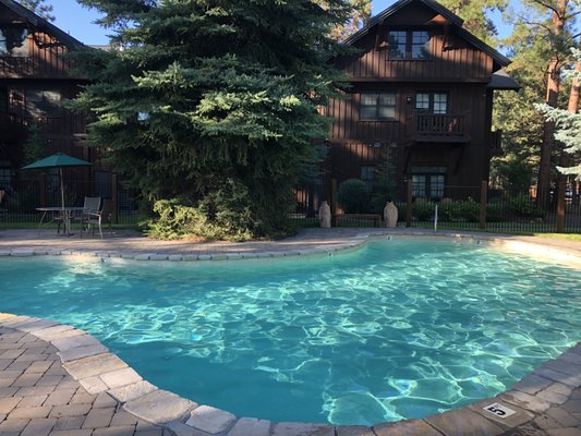 FivePine Lodge and Spa by null