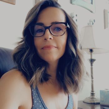 Style House Salon - My hair was 10" longer and over processed and dried out. Love my new look! Thanks Holly! - Hair Stylists Near Me - Nashville, Tennessee