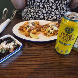 Pollo adobado tacos