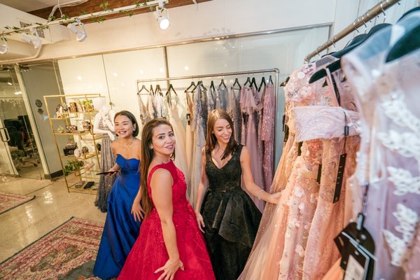 New York Dress, 51-05 Flushing Ave, Ste 300, Maspeth, NY 11378, US