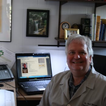 Central Podiatry - Dr. Mark Ryerson has been treating foot ailments for 35 years. - Podiatrists Near Me - Arlington Heights, Illinois Central Podiatry - Dr. Mark Ryerson has been treating foot ailments for 35 years. - Podiatrists Near Me - Arlington Heights, Illinois