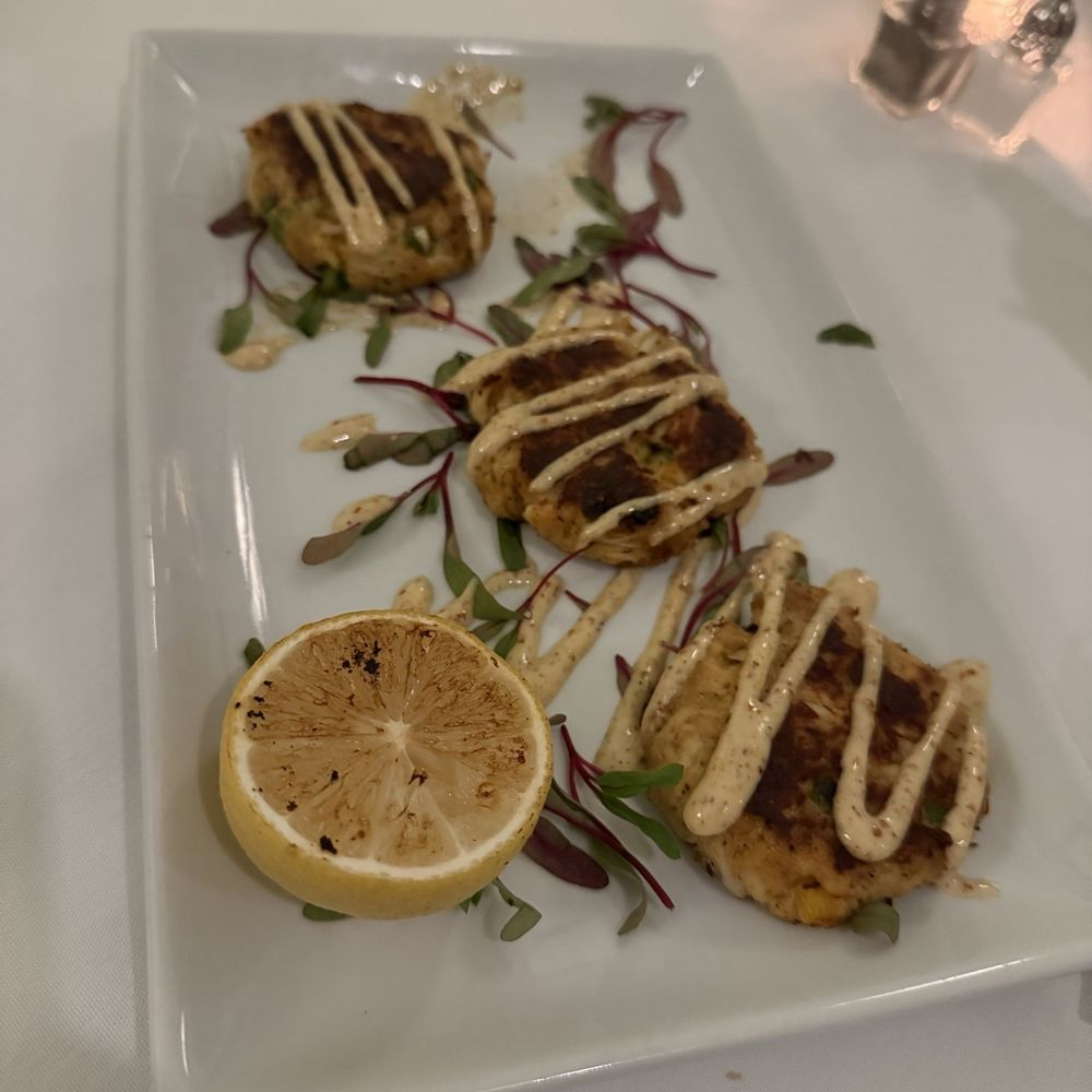 Monarch Restaurant - Crab cakes - American Near Me - Galveston, Texas