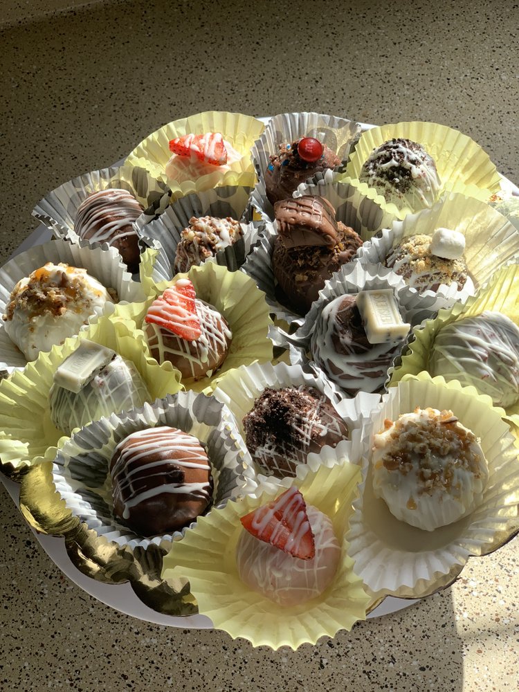 STONEY’S PASTRIES CAKES AND MORE Updated August 2024 12 Photos Dallas, Texas Personal