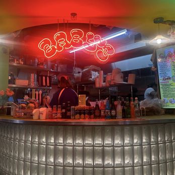 Baby's Buns & Buckets - Another view of the counter - Thai Near Me - Brooklyn, New York