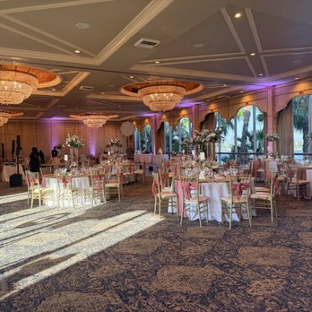Lavish Weddings - Reception Hall - Wedding Planning Near Me Lavish Weddings - Reception Hall - Wedding Planning Near Me