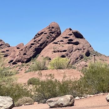 Hole-in-the-Rock - Hiking Near Me - Phoenix, Arizona Hole-in-the-Rock - Hiking Near Me - Phoenix, Arizona