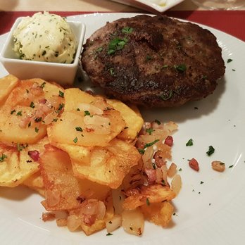 Restaurant Cafe Zur Eiche - Bifteki Spezial mit Bratkartoffeln - Greek Near Me - Overath, NW