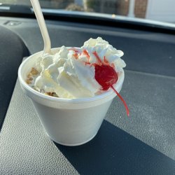 Brain Freeze - Small sundae with vanilla , death by chocolate with whipped cream and cherry on top