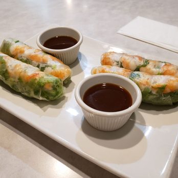 Saigon Bistro - Shrimp spring rolls. They don't have pork inside. - Vietnamese Near Me - Torrance, California