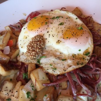 Fado Irish Pub - Homemade Corned Beef Breakfast super good - Irish Near Me - Chicago, Illinois Fado Irish Pub - Homemade Corned Beef Breakfast super good - Irish Near Me - Chicago, Illinois