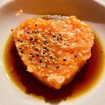 Harukasushi - Salmon tartare - Japanese Near Me - Milan, Michigan