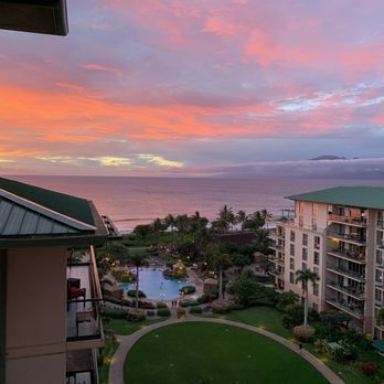 Outrigger Honua Kai Resort & Spa - Sunset view - Day Spas Near Me - Lahaina, Hawaii Outrigger Honua Kai Resort & Spa - Sunset view - Day Spas Near Me - Lahaina, Hawaii